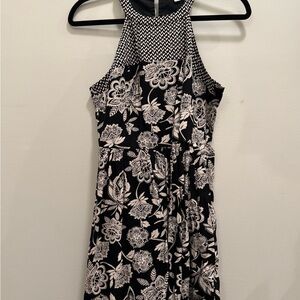 American Eagle Black and Tan Floral Dress